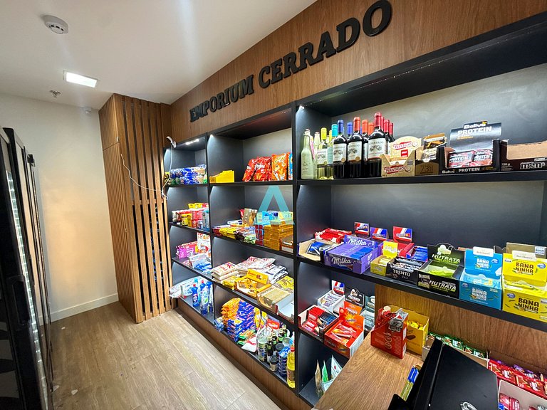 1km Shopping Flamboyant, Metropolitan Barcelona