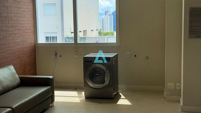 1km Shopping Flamboyant, Metropolitan Barcelona